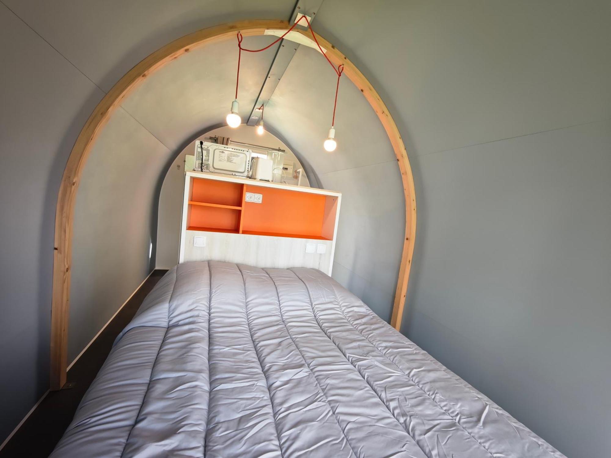 Camping Le Val Aux Fees - Broceliande Concoret Eksteriør billede